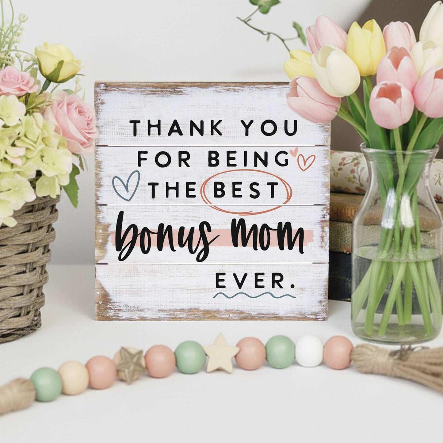 Bonus Mom - Perfect Pallet Petites