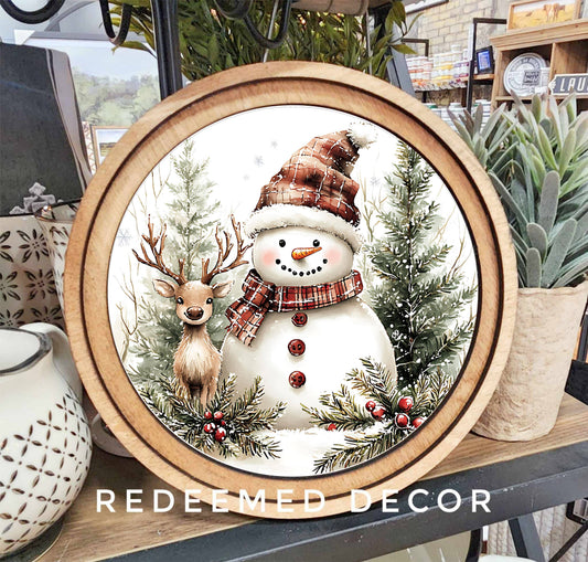 8" Round Snowman Deer Art