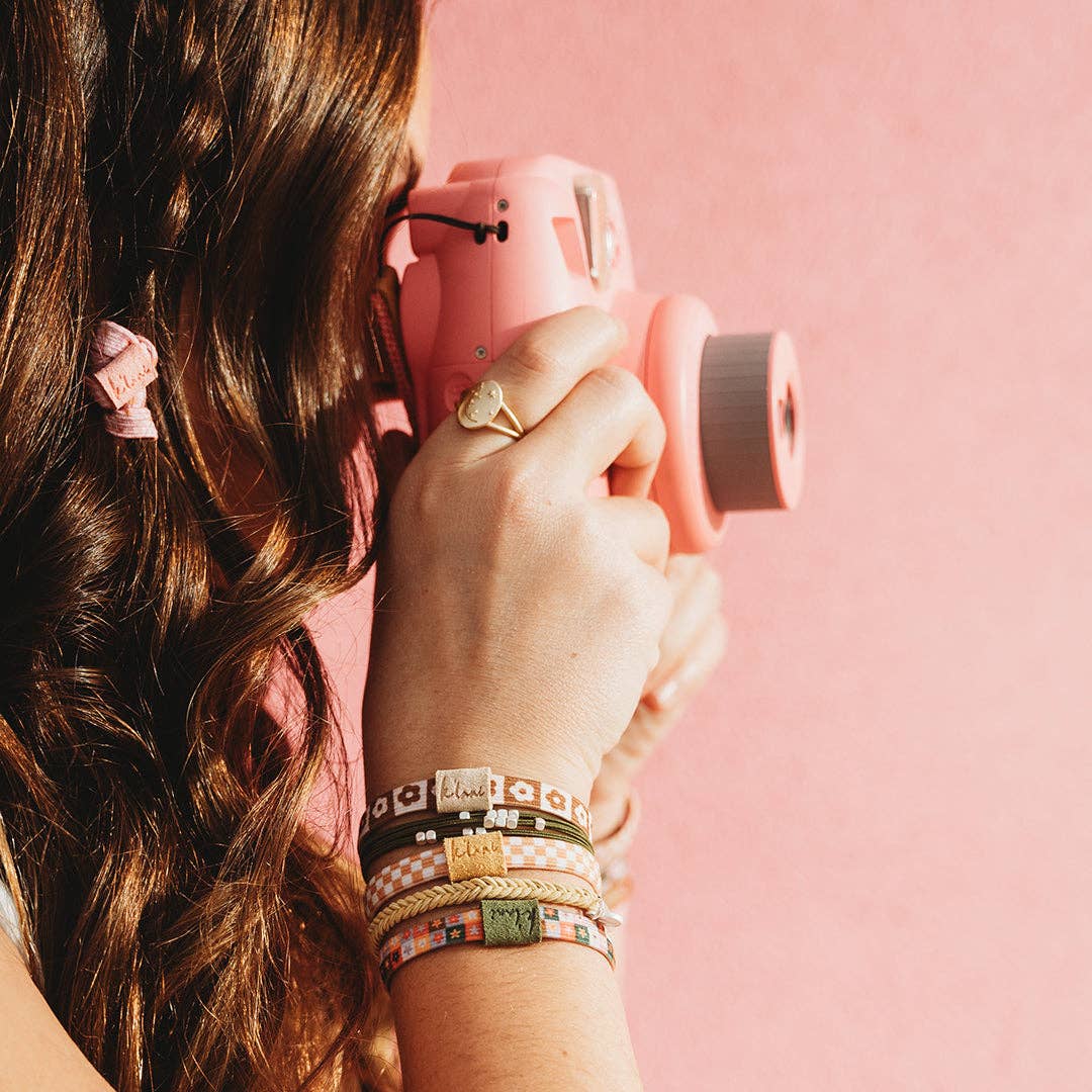 "Groove" - Retro Flower Hair + Wrist Band