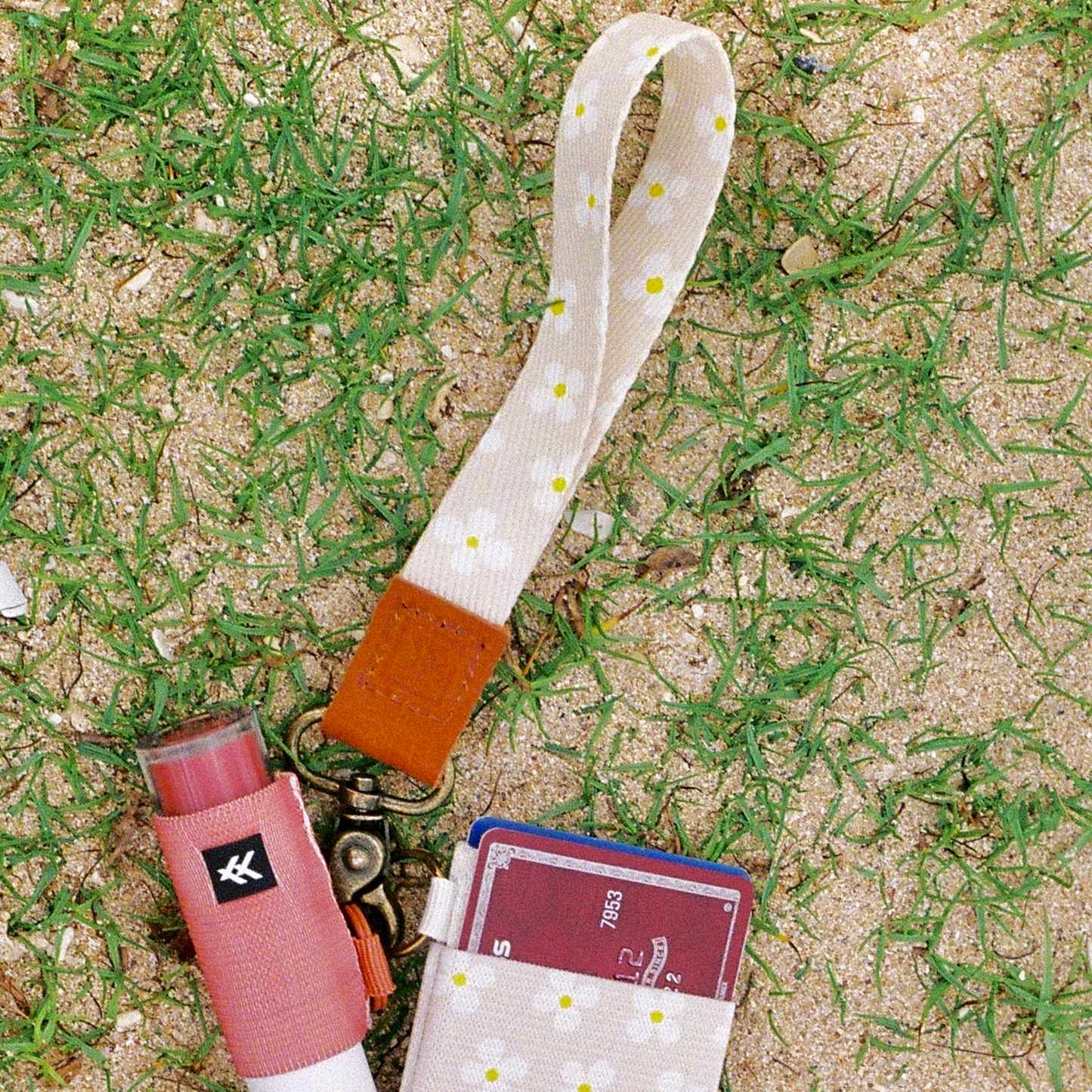 Luna Beige Wrist Lanyard